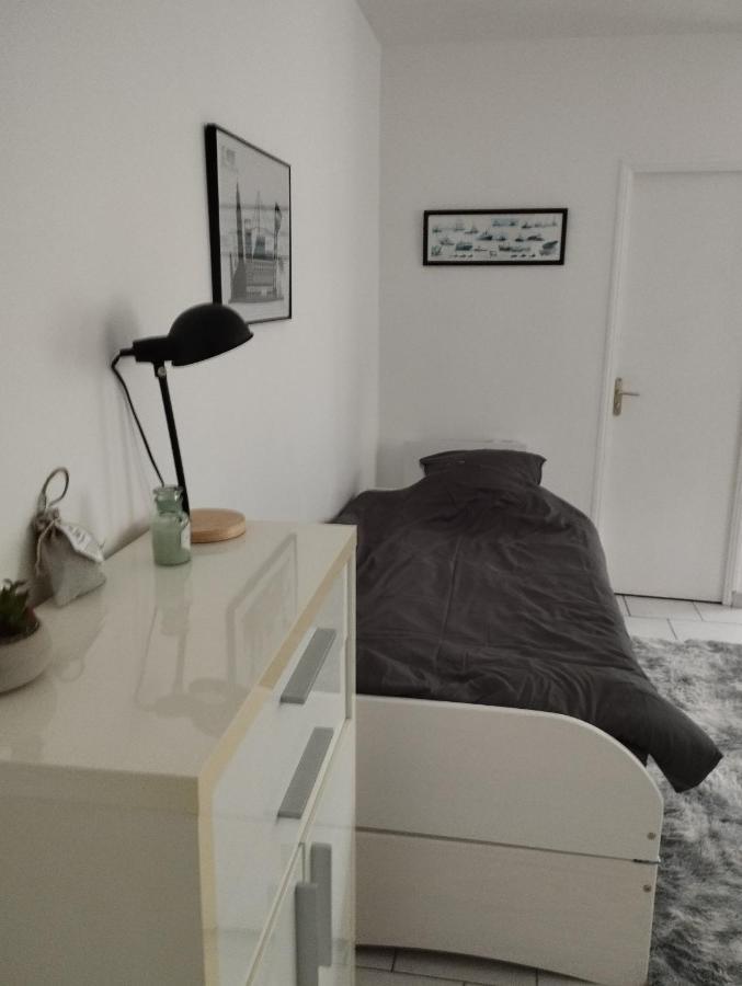 Studio Charmant Canape Lit Netflix Prime Video Wifi Dazn Le Havre Exterior foto
